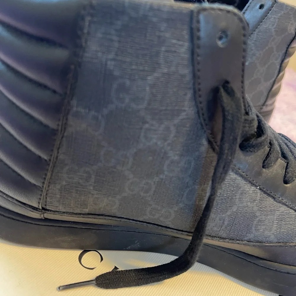 Mens Gucci shoes! - Picture 2 of 3